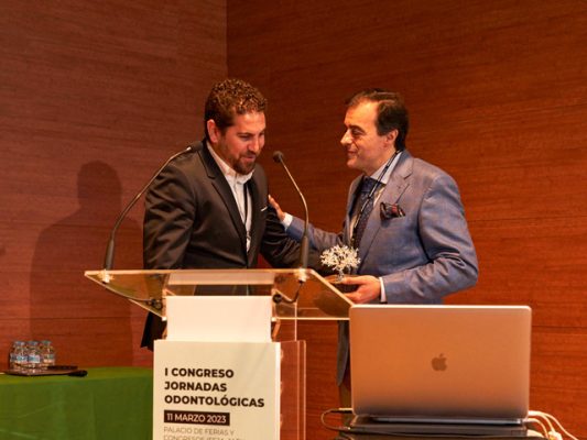 laboratorio-implantoprotesis-1